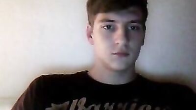 Young Amateur Webcam Handjob Lover Seeks Fun and Excitement