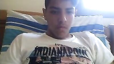 A Latino in USA: Unforgettable Cum Shots and Handjobs!