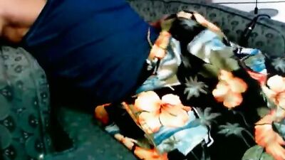 Satisfaction Guaranteed: Amateur Cum Shots & Handjobs