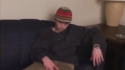 Gay Porn Bliss: Jeremiahs Amateur Cum Shots and Sensual Boys