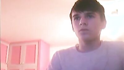 Gay Web-Cam Wanking - Teen Hot Edition!