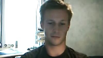 Gay Cam Cums on Table: The Ultimate Web-Cam Experience!