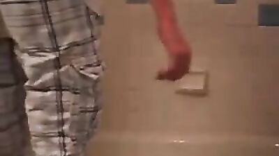 Golden Shower Adventures: Amateur Men in the Showers
