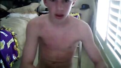 Cute Amateur Tech Boy Porn: No Sound JERKS OFF