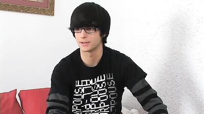 Dallas Cuties: Emo Nom Boy Delights