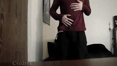 Touch my body: Amateur Gay Porn Video!