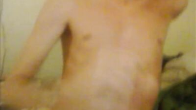 Fast cummer web-camming it up!