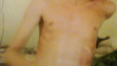 Fast cummer web-camming it up!