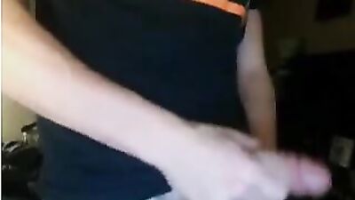 Gay Porn Video: Straight Boy Turns Hot Cam Session Into Gay Fantasy!