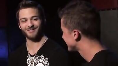 Chris Porter - Ultimate Fucking Experience with Tommy Defendi!