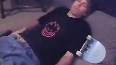 Cumming in Web-Cam Porn - The Ultimate Gay Porn Experience!