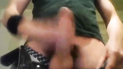 Wanking and Cumming: A Webcam Gay Porn Video