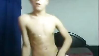 Gay Twink Peeks: Amateur Adventures!