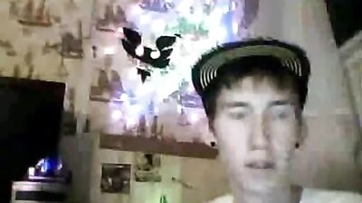 Crazy Friends Connect: Web-Cam Gay Porn Video
