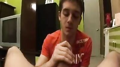 Handjob & blowjob - amateurxvids.com has full vid + more