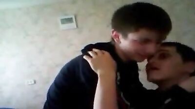 Young Studs Getting Down - Amateur Boys Delight!