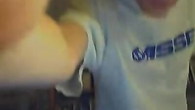 18 Wanking on Cam - Gay Porn Action