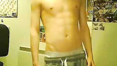 Gay WebCam Smoothie - Revealing Hot Men In Action!