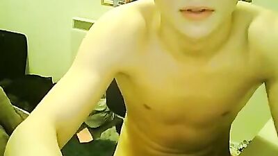 Gay WebCam Smoothie - Revealing Hot Men In Action!