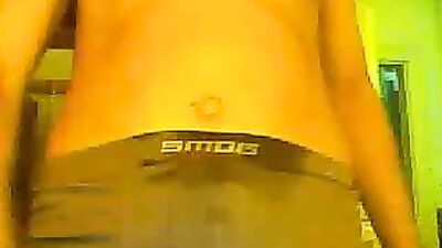 Gay Ménage à Trois - Boys Big Action