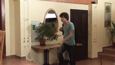 Gay Bareback Home Fun - Explore the Ultimate Pleasure with Hot Men!