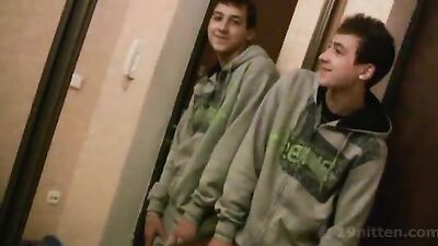 Gay Bathroom Fun - Action with Kolia!