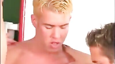 After Shower Threesome: Group Sex with Hotties