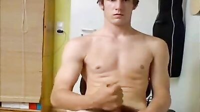 18 yo make me cum plz