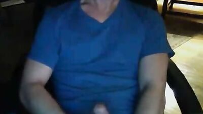 Young Home Cam Cummer - Web-Cam Edition