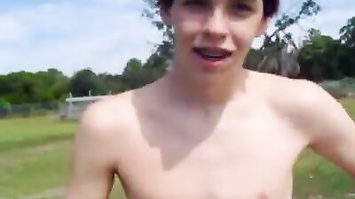 Gay Amateur Shirtless Porn