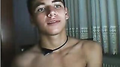 Latin-American Web Cam First Time: Passionate Encounter!