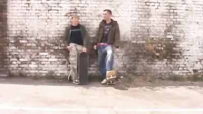 Skaters Delight: Hot Young Bodies in Action!