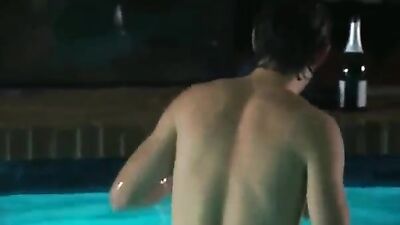 Erotique Piscine: Gay Poolside Passion