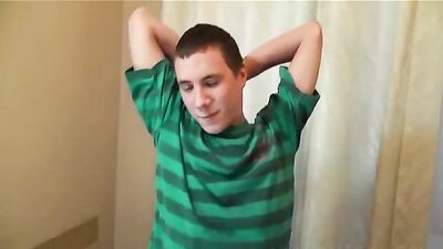 Russian Cuties Explosive Orgasm!