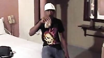 Black Blatino Twink Solo - Hardcore Rub Down!