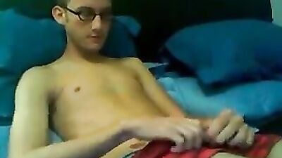 Cum-tasting Twink: Unleash Your Inner Beast!