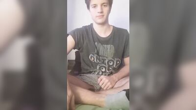 Young twink jerking on bed huge cumshot