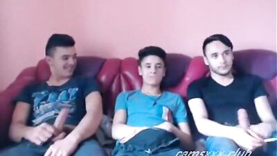 Straight Boys Play Gay Porn Twinks - Amateur Fun!