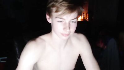 Young and Wild Gay Porn Cumshow - Explore the Hottest Gay Fantasies with Us!