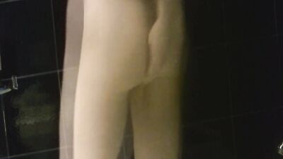 HOT TWINK PLAYS WITH ASS AND CUMS: ROUGH SEX ADVENTURE