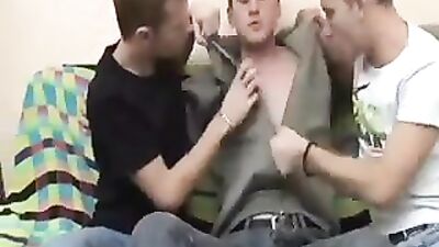 Threesome on the Couch: Group Sex Gay Porn Video