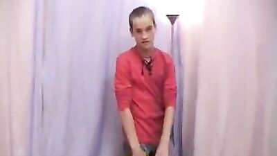 Russian Cumshot Delight: A Solo Porn Adventure