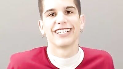 Smiling Boys Hot Solo Show