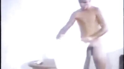 Cherry Poppers - The Hunt for the Perfect Bubble Butt!