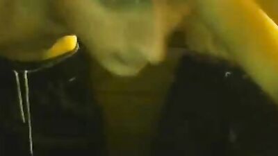 Twink Friends JO Session - AmateurXvideos.com