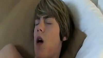 Blonde Cutie's Assplay