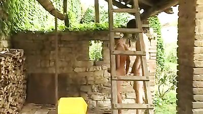 Shed Frenzy - The Ultimate Twink Bareback Experience!