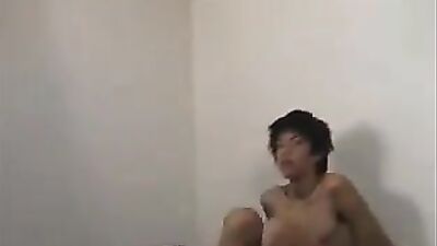 Japanese Cutie Reveals His Sexy Solo Secrets!