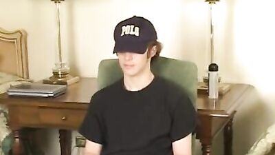 Extra Long Straight Guy Paid for Sex in Gay Porn Video!