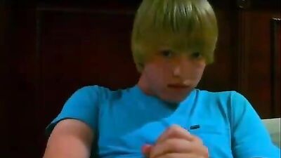 Blondies Solo Cum Play with Blonde Twink